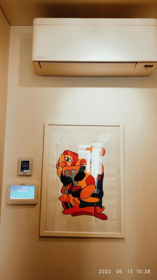Happy Inn Egle, Self Check-In-24-7, A-C, Parking-In-The-Underground-Garage VNO Eksteriør billede